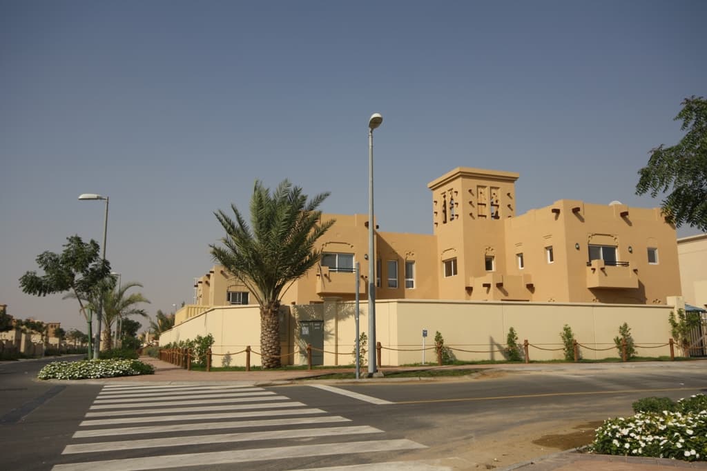 Oud Al Muteena, Dubai