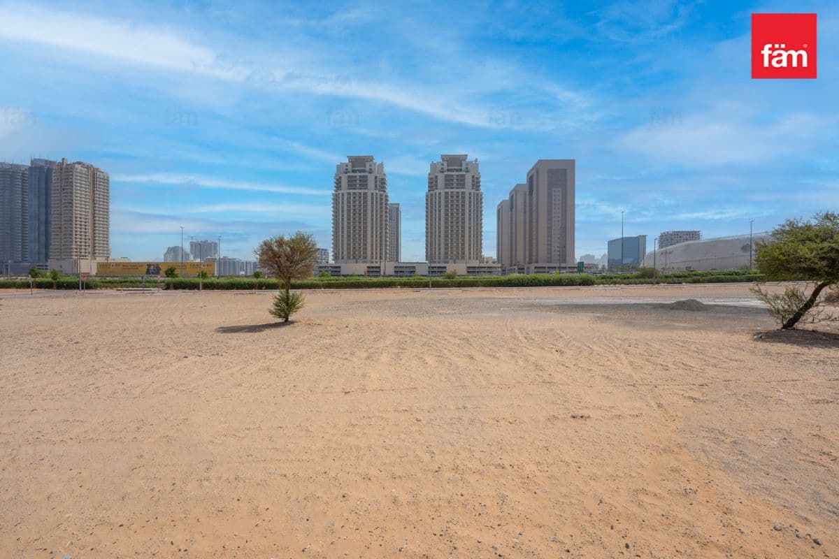 Liwan Multiple Plots For Sale | G+2 | Investment