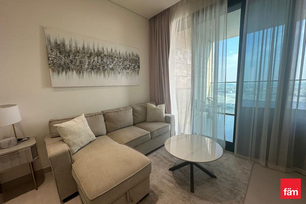 Fully Furnished | Jacuzzi | Canal Views