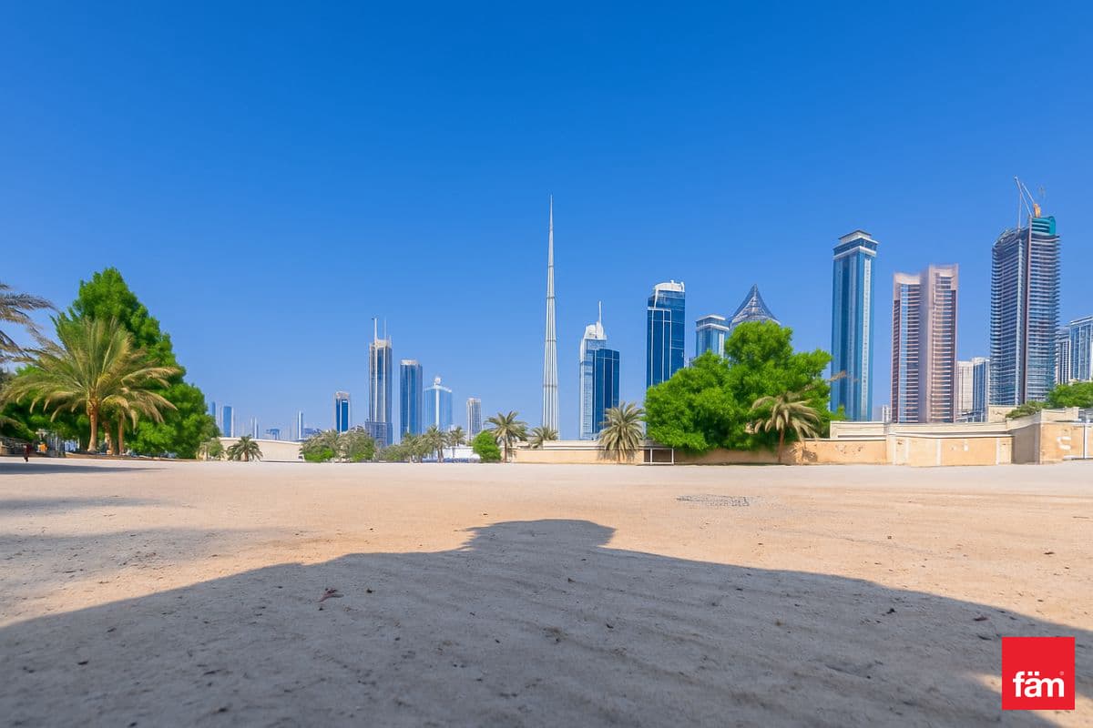 Freehold | 22,000 Bua | Burj Khalifa View