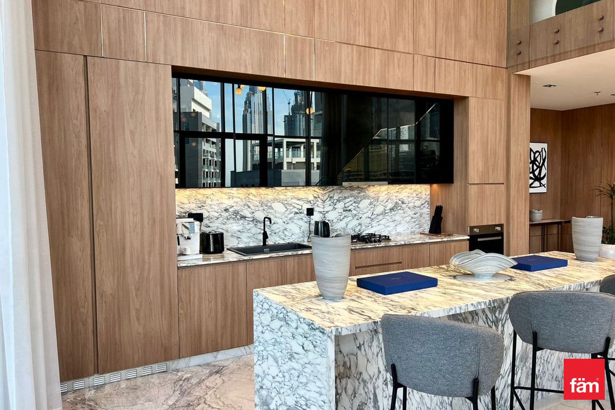 Grand| Barbeque Area Incl Key Location