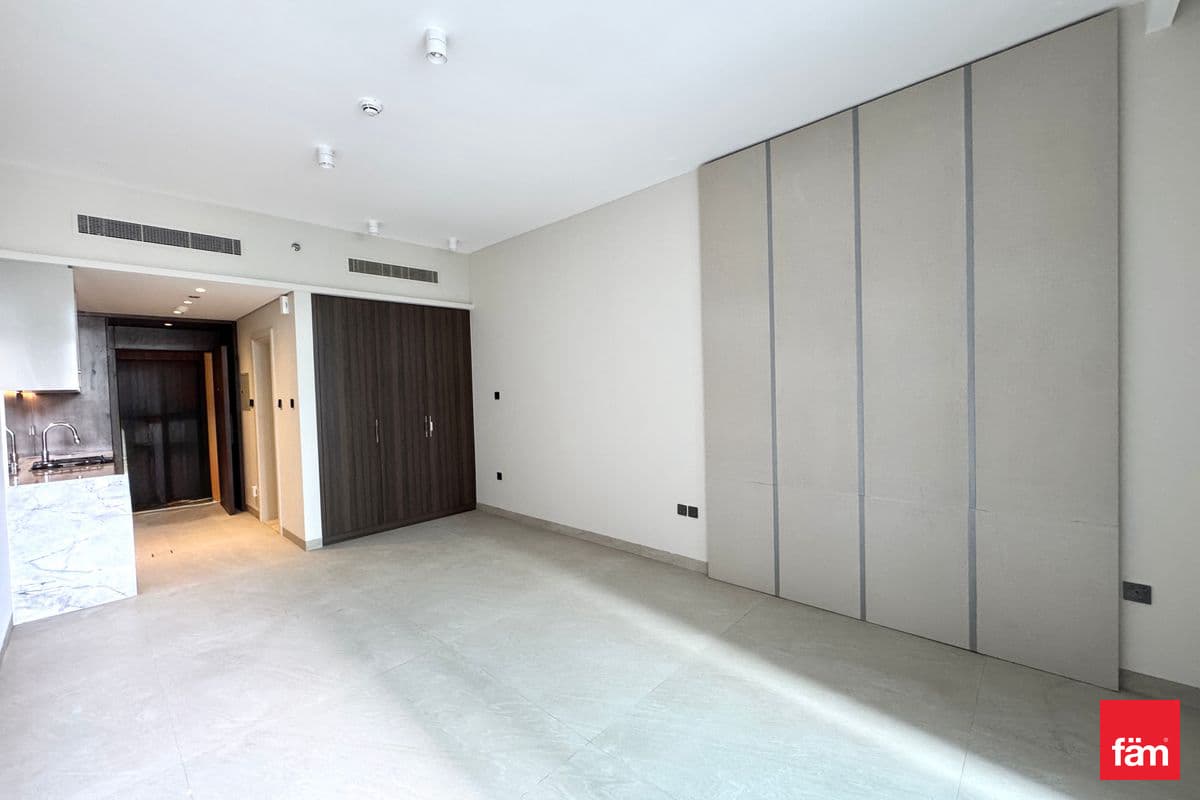 Brand New | Multiple Options | Ready To Move