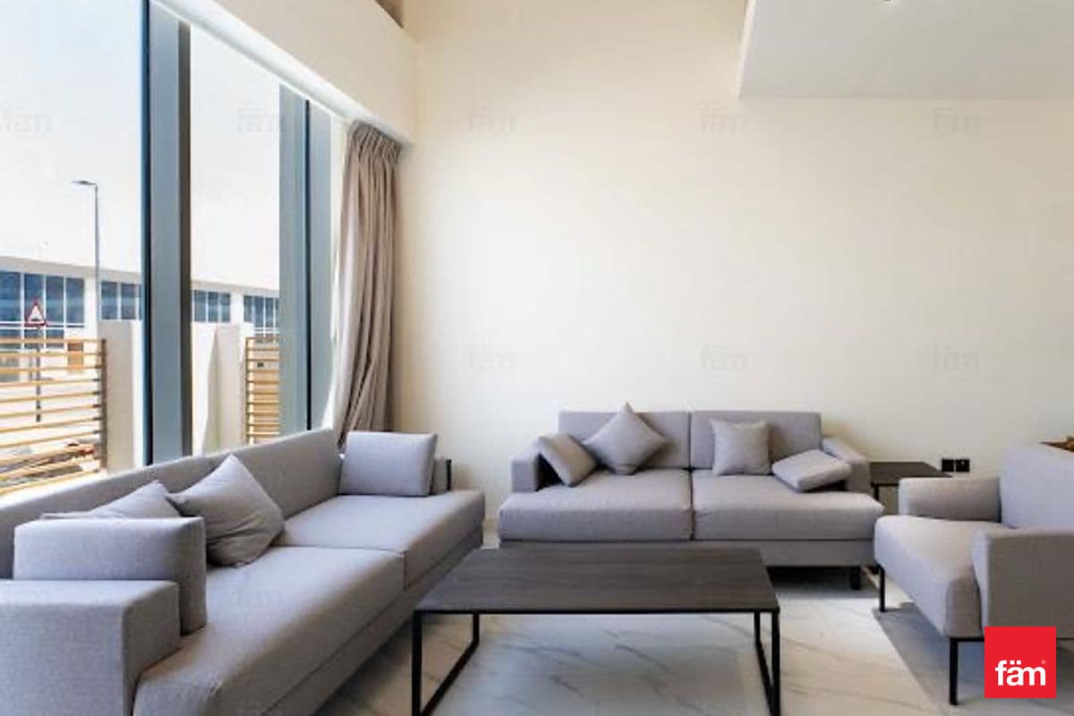 Corner Unit | Maids | Spacious | Furnished