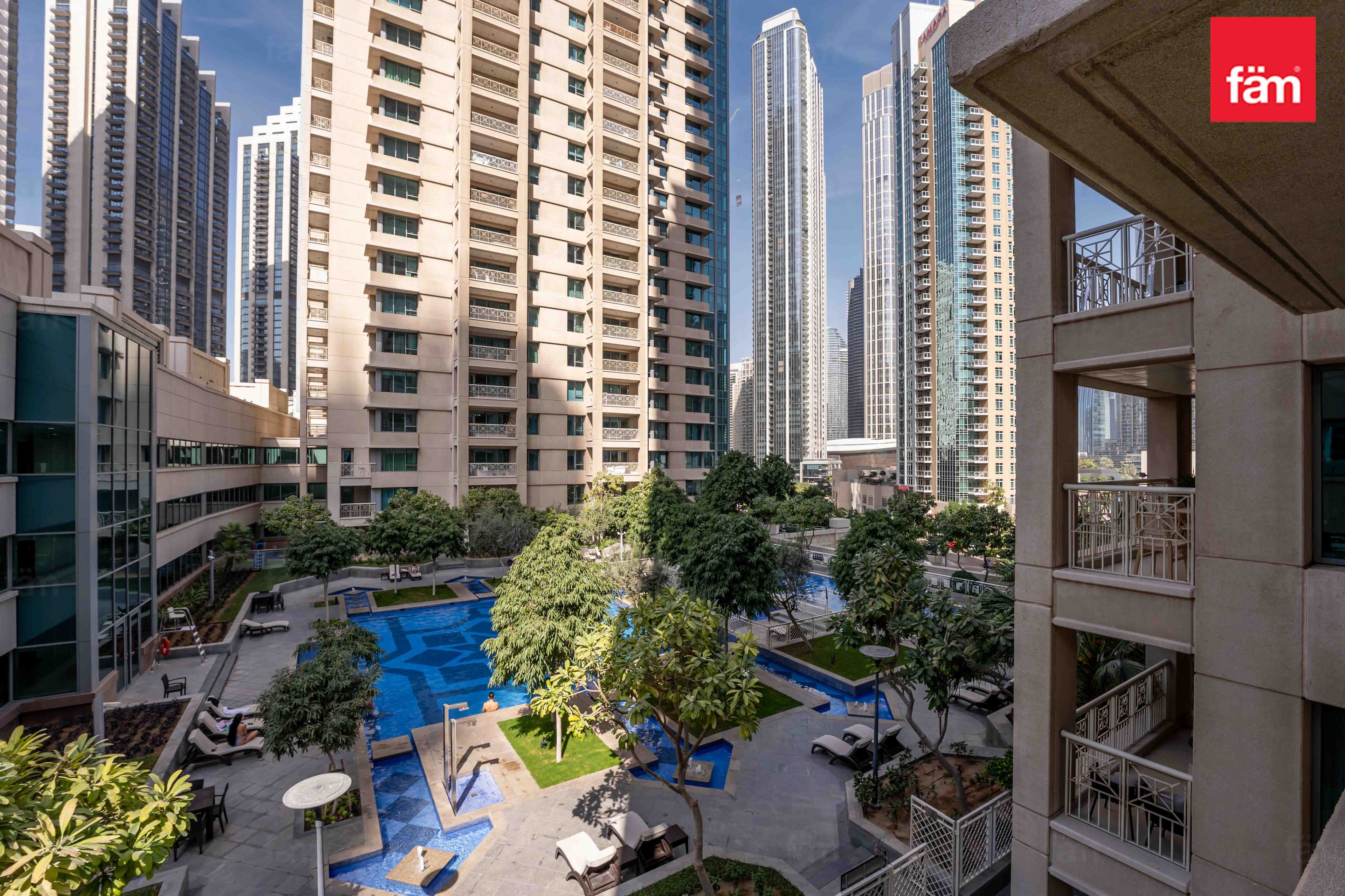 1br Vacant Unit On Lower Floor With Pool View