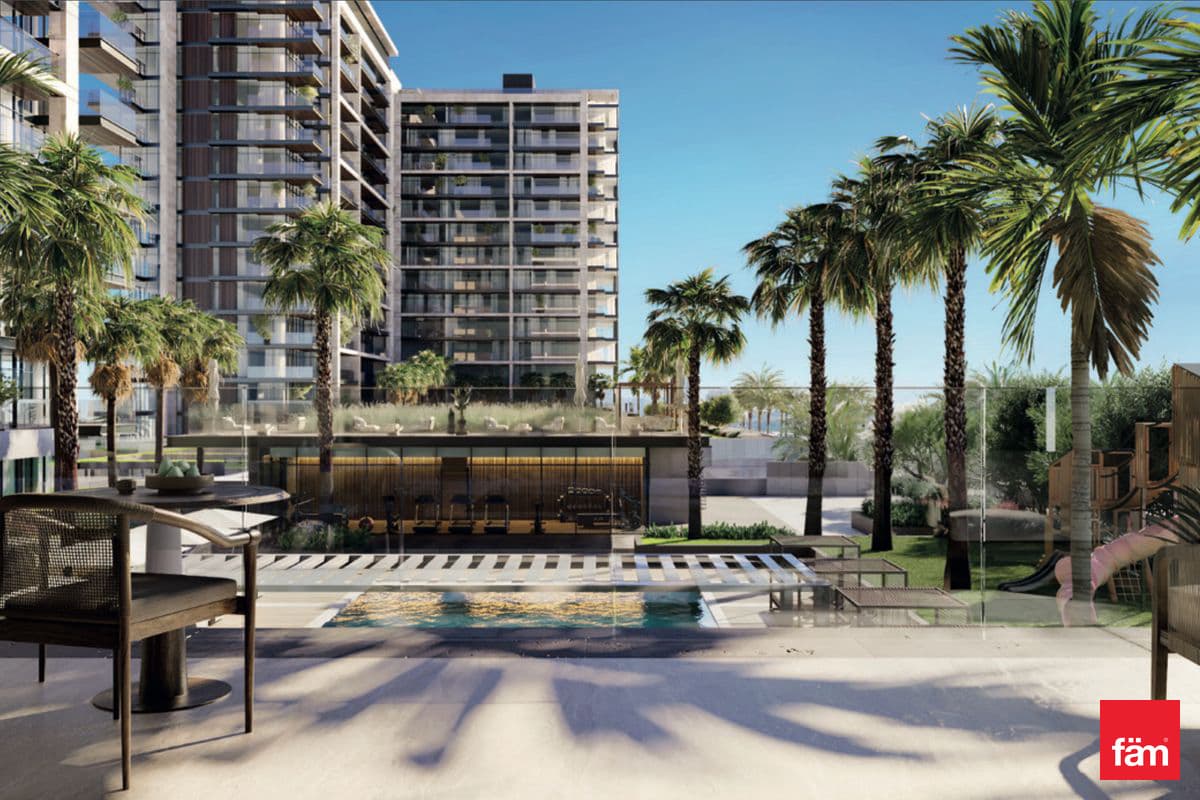 Exclusive | Corner Unit | + Maid | Vacant