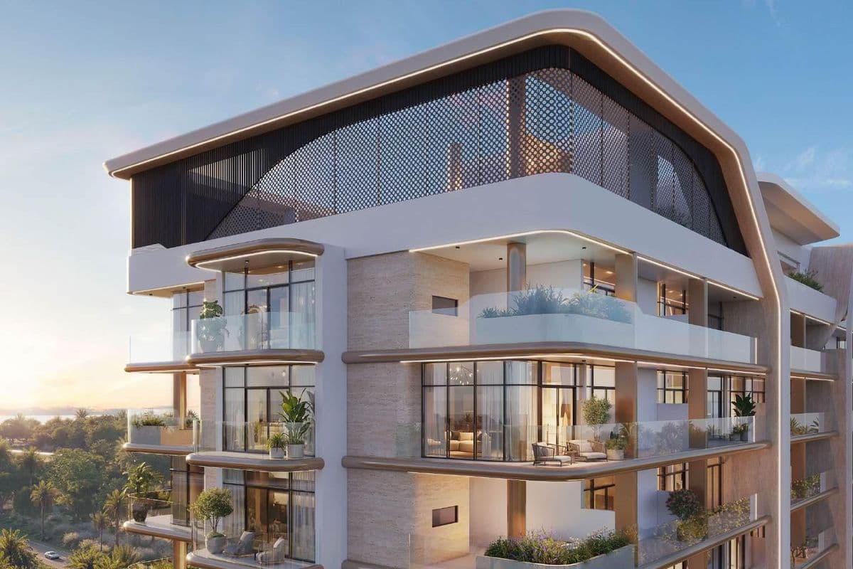 Private Pool 2-Bed Apartment In Celeste Heights