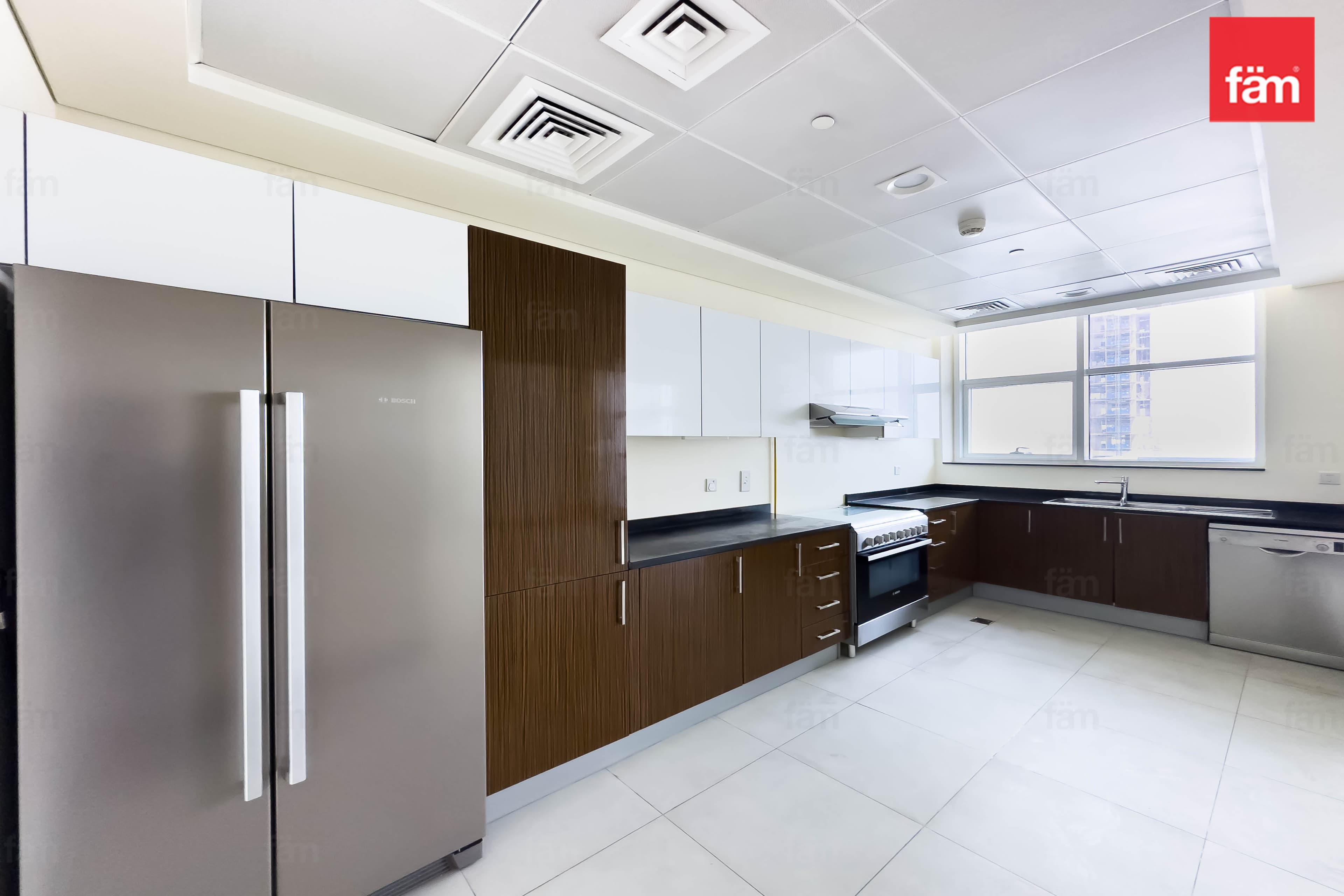 3 Bedroom Maid Apartment For Sale