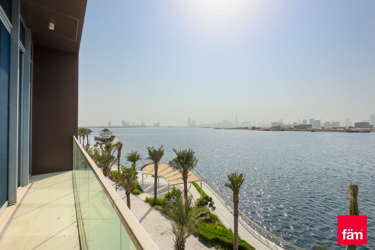 Largest Layout | 3br | Waterfront | Spacious