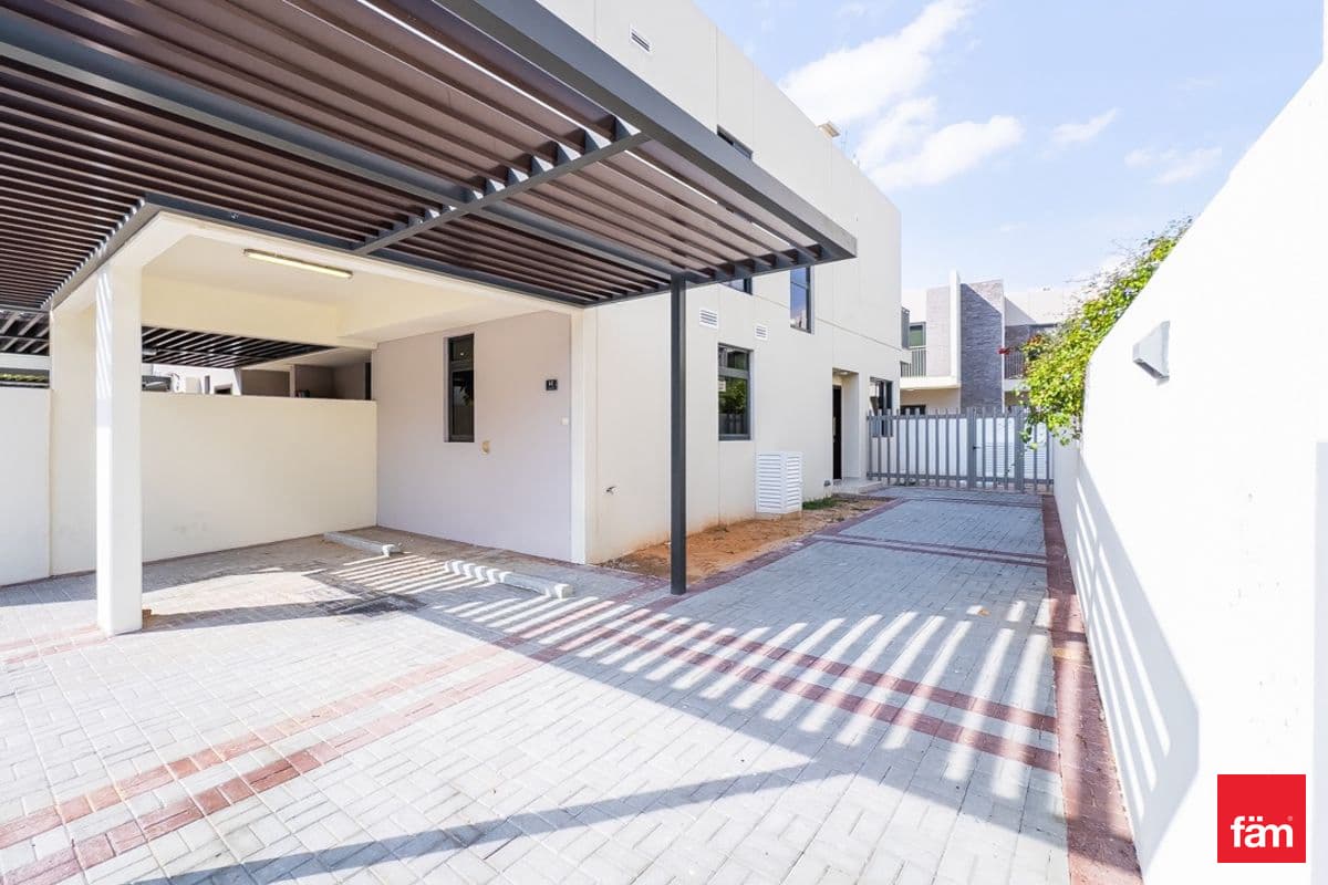 3 Bed | Maids Room | Closed Kitchen | R2em Type