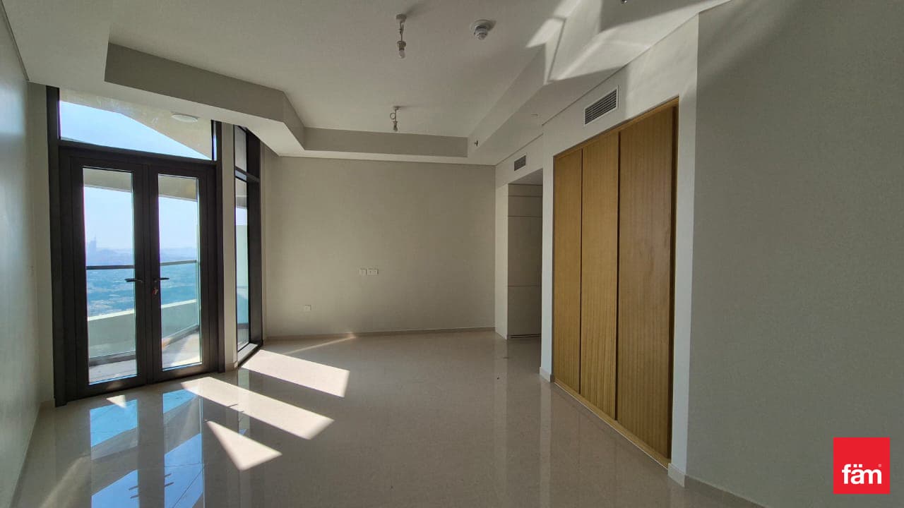 Very High Floor | Unfurnished | Investor Deal