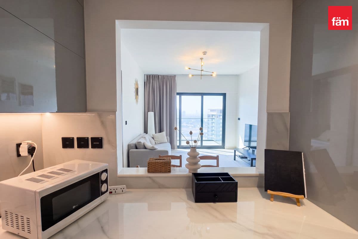 High-ROI 1br | High Floor | Near To Metro