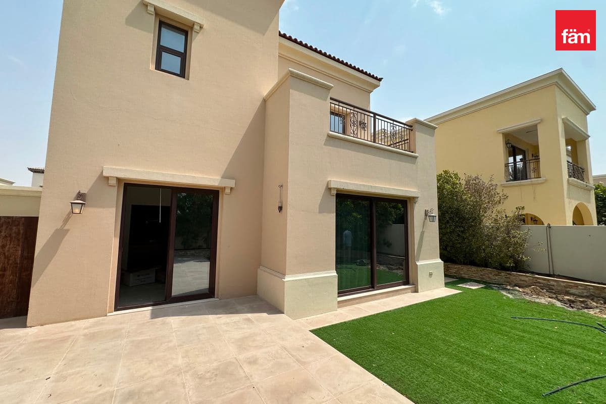 Landscaped | Vacant | Close To Amenities